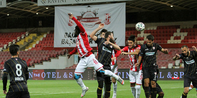 Balikesirspor 0 0 Boluspor Mac Sonucu Son Dakika Tff 1 Lig Haberleri Fotomac