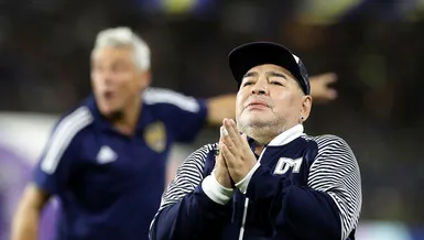 Maradona'nın forması 55 bin Euro'ya satıldı