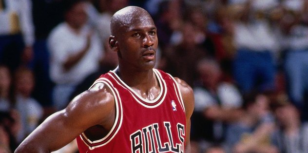 Efsane basketbolcu Michael Jordan'ın forması için rekor fiyat!