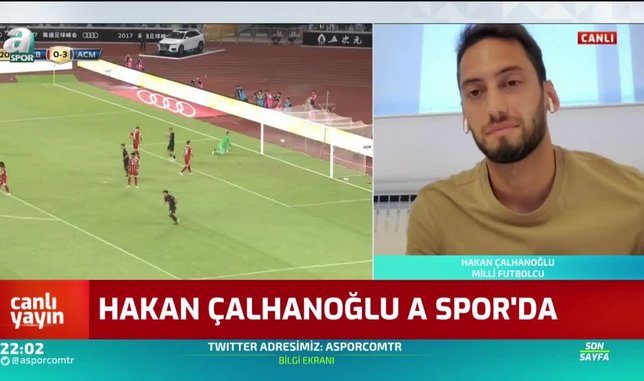 Hakan Çalhanoğlu: Birlikte oynadığım en iyi oyuncular Emre ve Arda