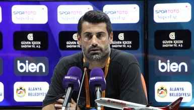 Hatayspor Teknik Direktörü Volkan Demirel: "1 puan aldığımız için şanslıyız kafamdaki oyun düzeni bu değil böyle hayal etmedim"