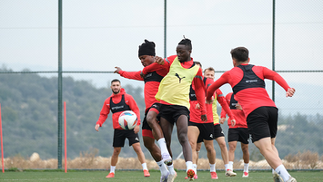 VAR seçeneği kapatılsın!