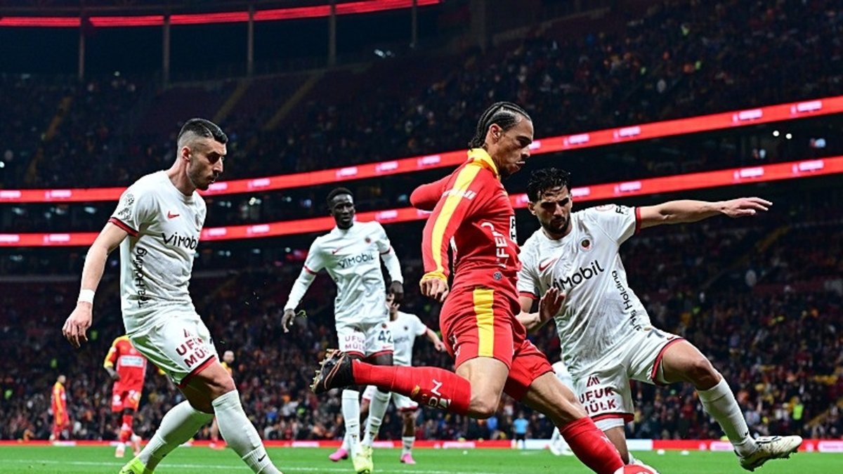 Galatasaray Ziraat Türkiye Kupası'nda Gençlerbirliği'ne elendi!