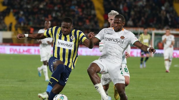FENERBAHÇE HABERLERİ - Osayi-Samuel için şok sözler! İnsafsız hareketinin karşılığı...