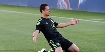 Slimani yoksa Chicharito var