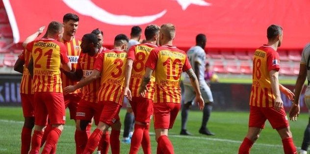 Kayserispor’da 5 futbolcu sokağa çıkayamacak
