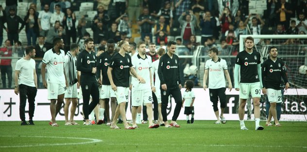 Beşiktaş'ta gelecek ve gidecekler belli oldu