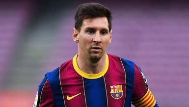 İspanya'dan flaş iddia: Lionel Messi Barcelona'ya geri dönüyor!