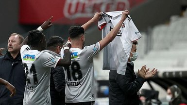 Son dakika spor haberleri: Beşiktaş Alanyaspor maçında Rachid Ghezzal attığı golü Ajdin Hasic'e armağan etti