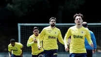 Cimbom içerde Fener dışarda lider