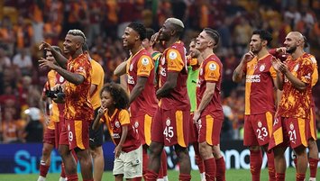 Cimbom 12'den vurdu
