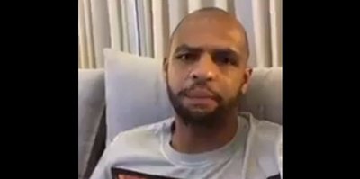 Felipe Melo çileden çıktı!