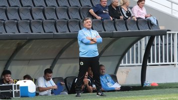 Yılmaz Vural Menemen'le 2’de 2 yaptı!