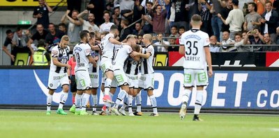 Gol düellosunun galibi Sturm Graz