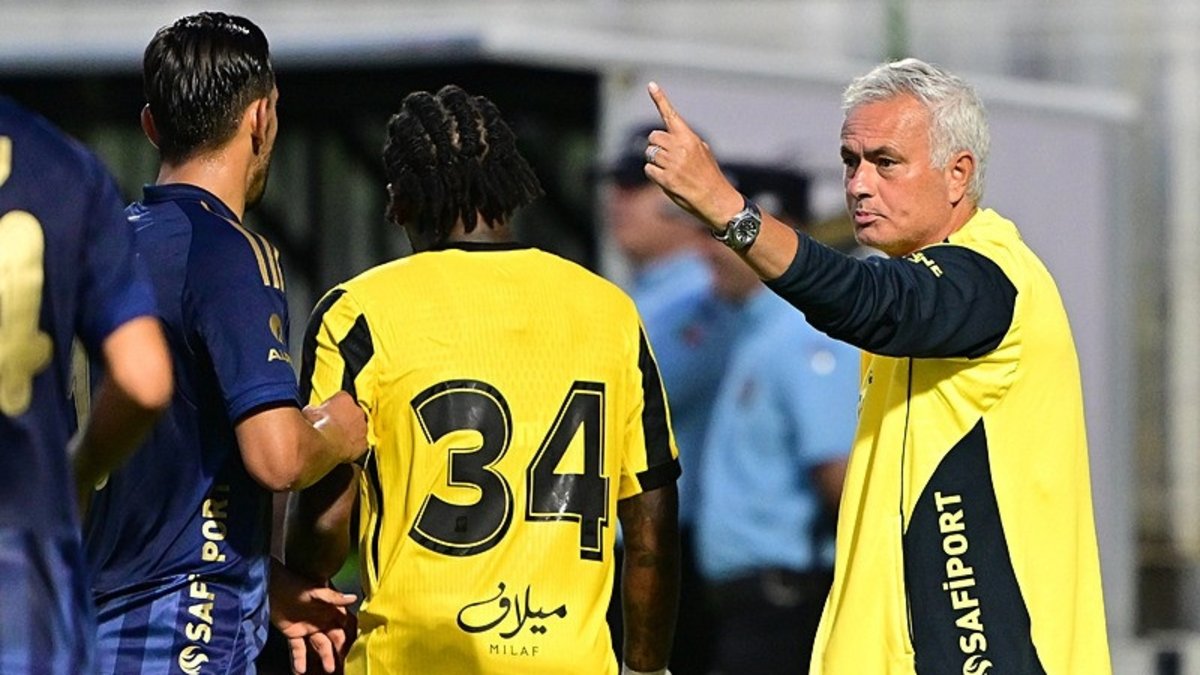 Fenerbahçe orta sahası için yeni hedef Sambacı! İşte transfer formülü Fenerbahçe orta sahası için yeni hedef Sambacı! İşte transfer formülü
