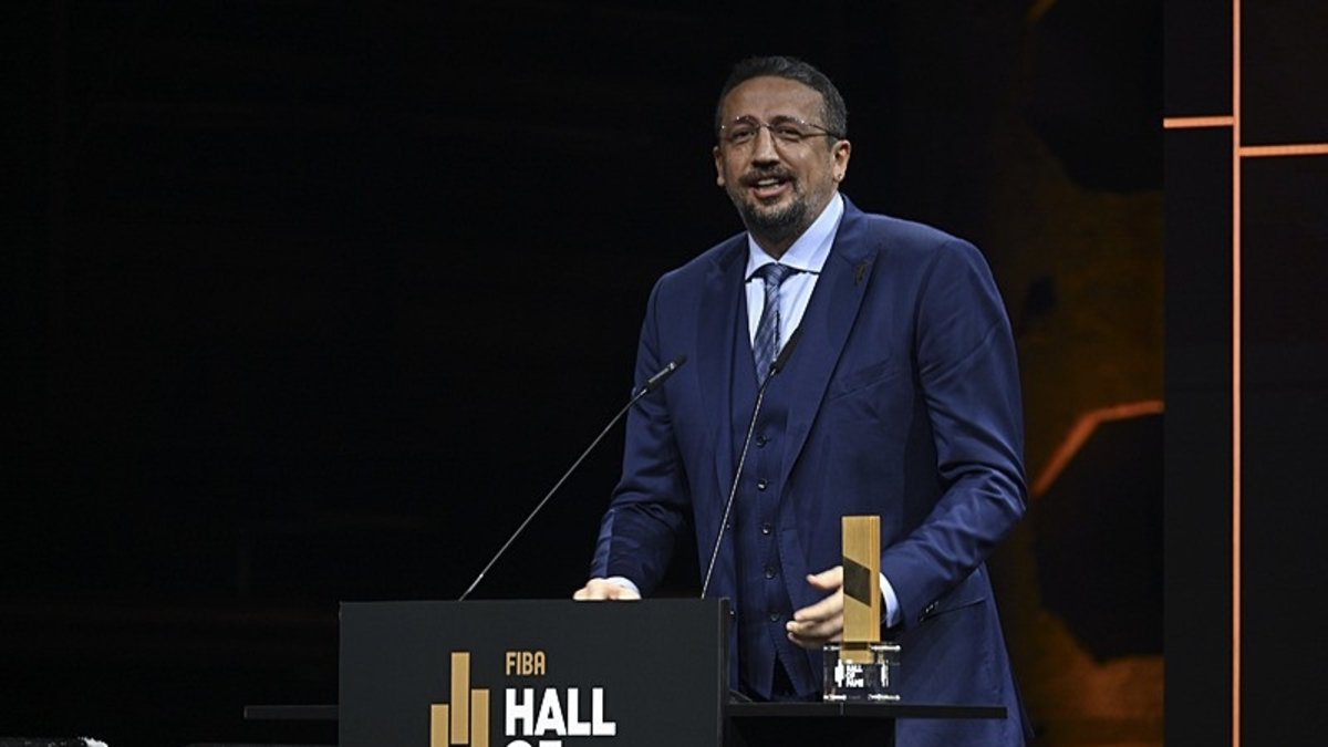 Hidayet Türkoğlu: Ben bu ödülü herkes için alıyorum