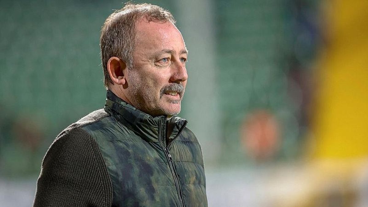 Beşiktaş'ta Sergen Yalçın heyecanı!