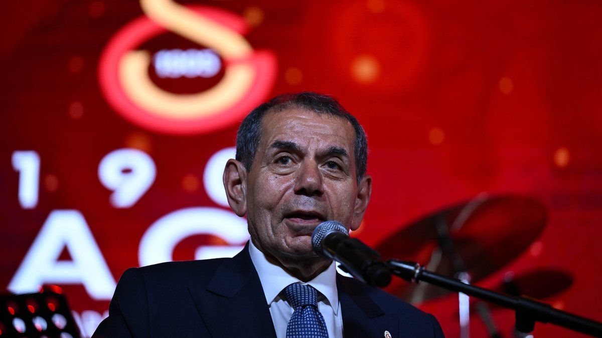 Dursun Özbek'ten Fenerbahçe'ye gönderme!