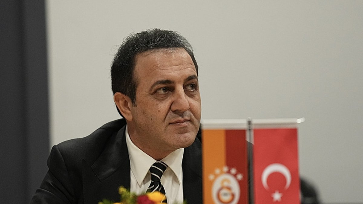 GALATASARAY HABERİ - Abdullah Kavukcu’dan orta saha transferi için flaş açıklama! “Lemina’nın daha genci ve daha serti…”