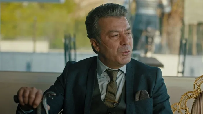 Yalnız Kurt SON BÖLÜM İZLE - atv Yalnız Kurt 16. BÖLÜM İZLE - atv CANLI İZLE | Yalnız Kurt tek parça izle - 5
