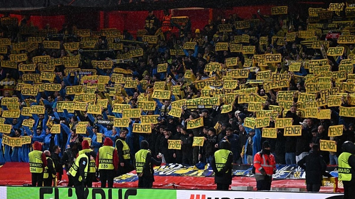 Fenerbahçe'ye UEFA'dan Şok Ceza! Nottingham Forest Maçı Neleri Getirdi?