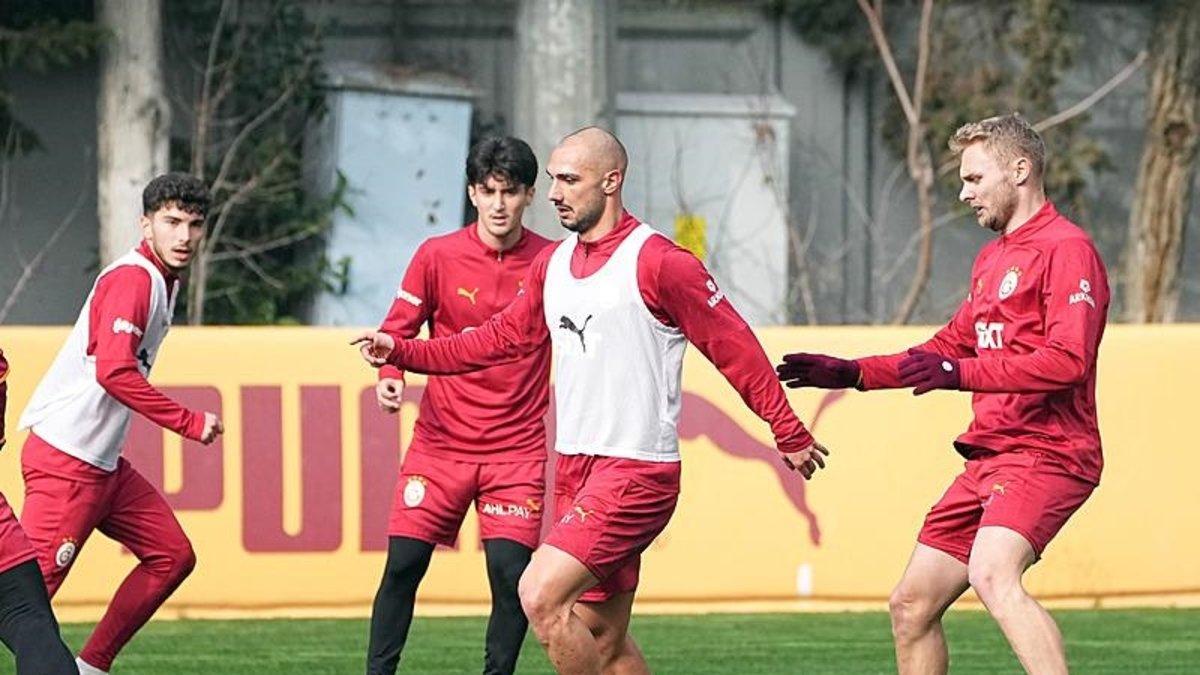Galatasaray Gaziantep FK maçı kadrosunu açıkladı! Galatasaray Gaziantep FK maçı kadrosunu açıkladı!