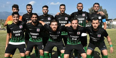 Kınıkspor deplasmanda farklı kazandı