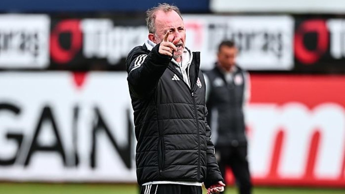 Hazırlıklar sürüyor