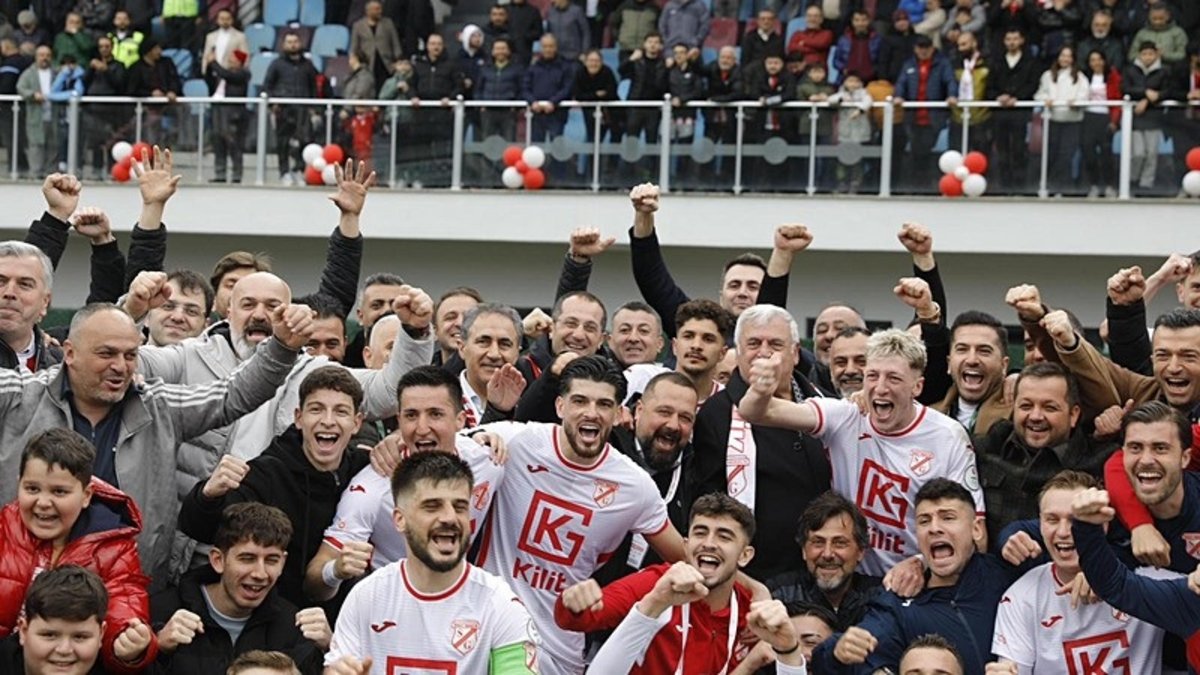 Sebat Gençlik 2. Lige yükseldi!