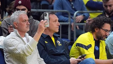 FENERBAHÇE HABERLERİ - Mourinho ve futbolculardan basket takımına destek!