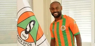 Vagner Love hazır