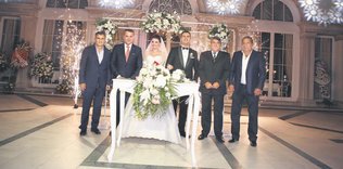 Yazarımız Turgay Demir’in kızı evlendi