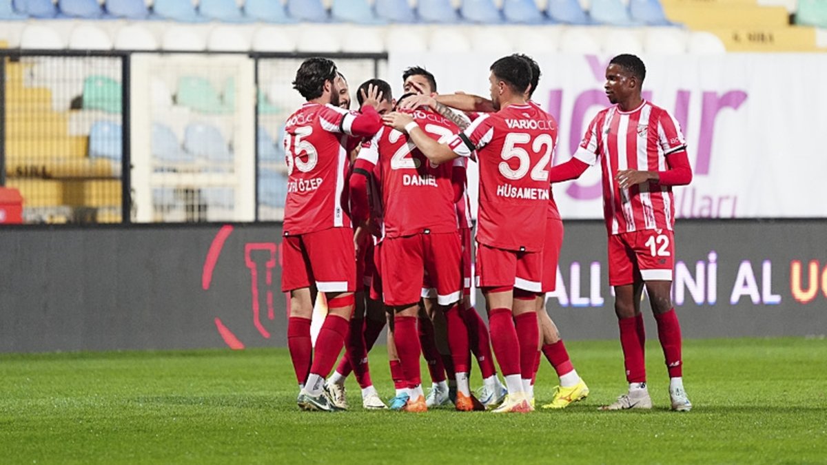İstanbulspor 1-2 Boluspor (MAÇ SONUCU ÖZET)