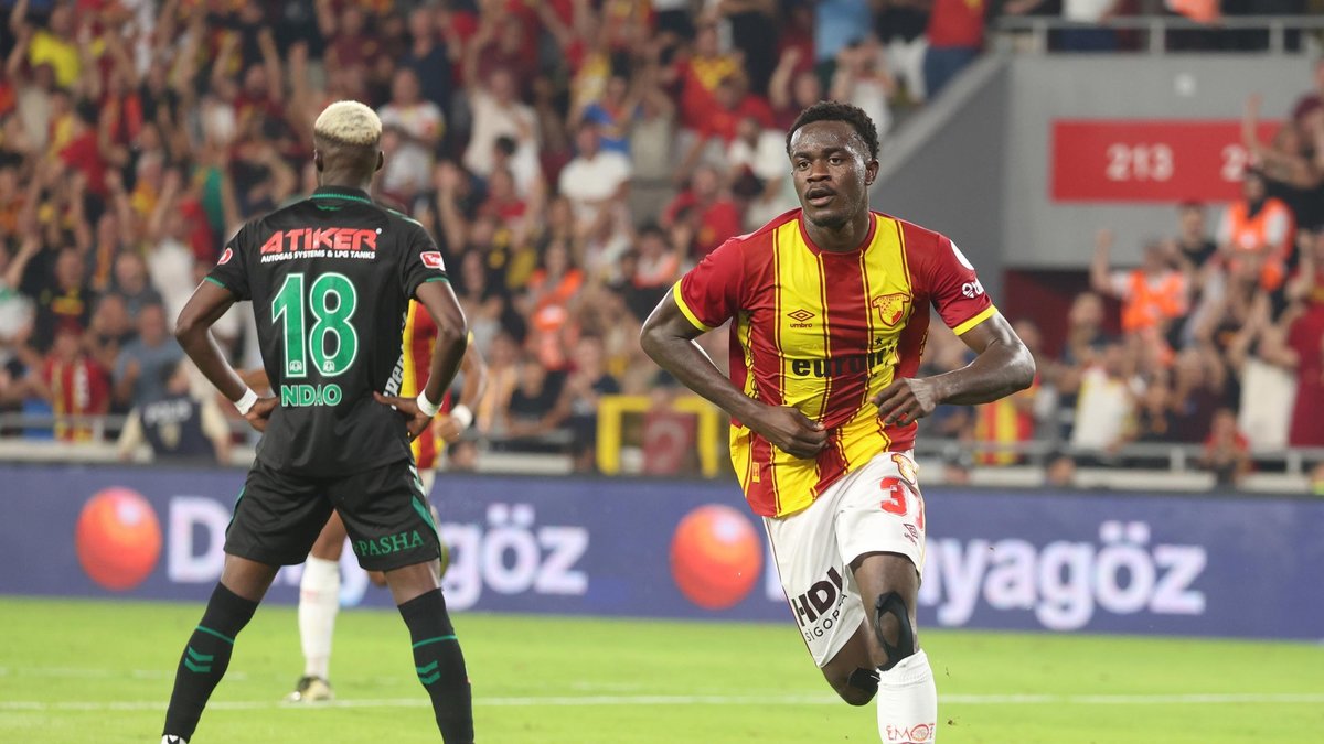 Göztepe'de Dennis'e Premier Lig takımı talip oldu
