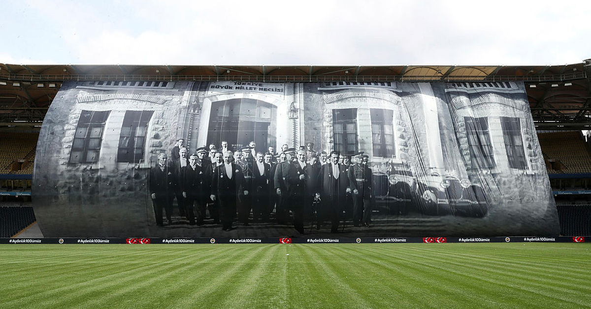 95 Metrelik Pankart Son Dakika Fenerbahce Haberleri Fotomac