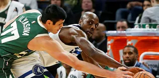Bucks, İlyasova ile kazandı