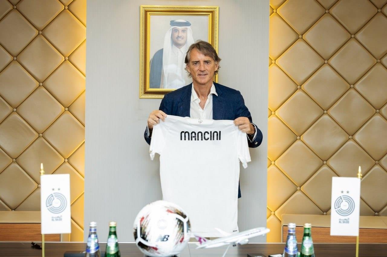 Roberto Mancini, Katar'ın Al Sadd takımıyla sözleşme imzaladı