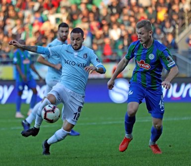 Çaykur Rizespor - Medipol Başakşehir maçından kareler