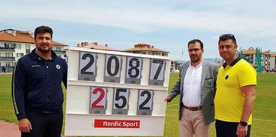 Fenerbahçeli Ramil ve Alperen dünyanın zirvesine çıktı