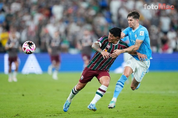 Felipe Melo ile Kyle Walker sahayı ringe çevirdi! Manchester City ile Fluminense...