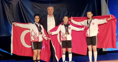 Milli haltercilerden tarihi başarı