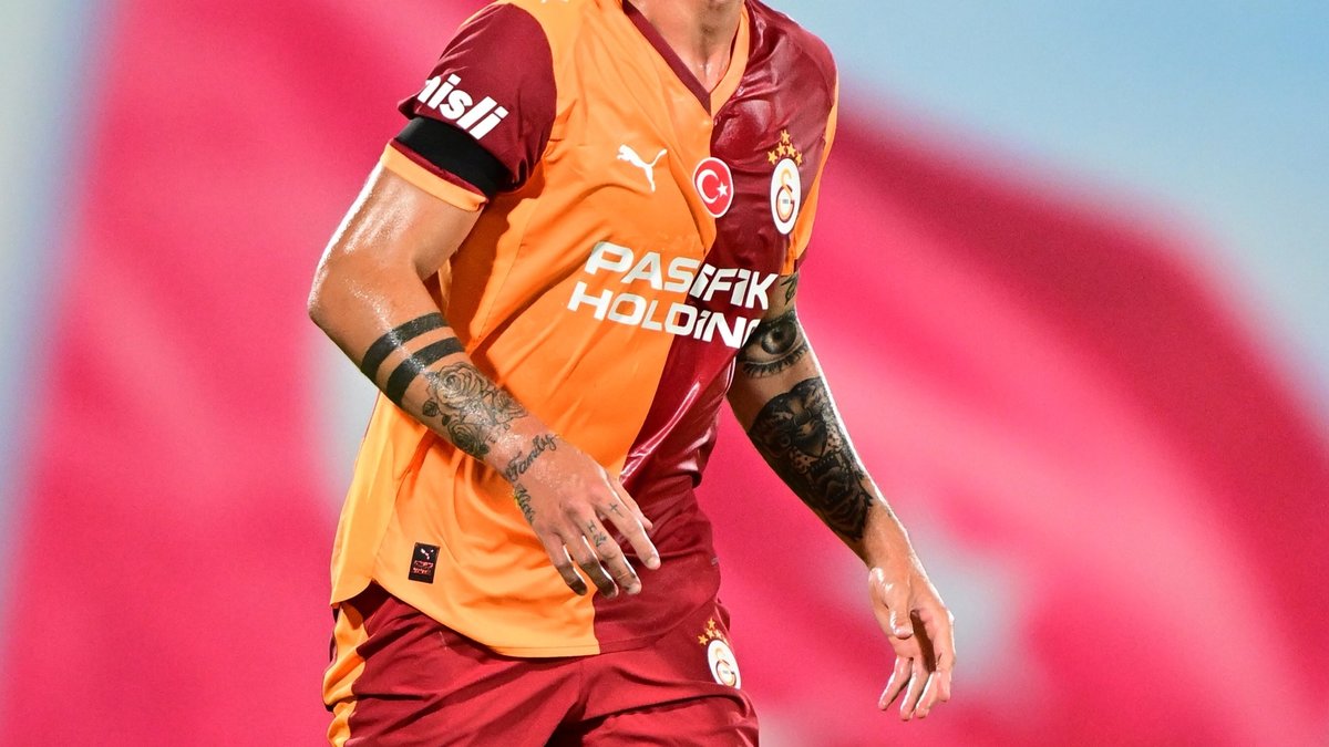 Galatasaray'da beklenen ayrılık gerçekleşiyor! Transferi resmen duyurdular