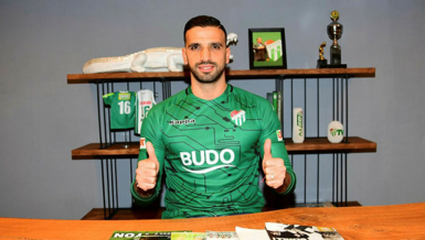 Bursaspor Emrullah Şalk'ı transfer etti