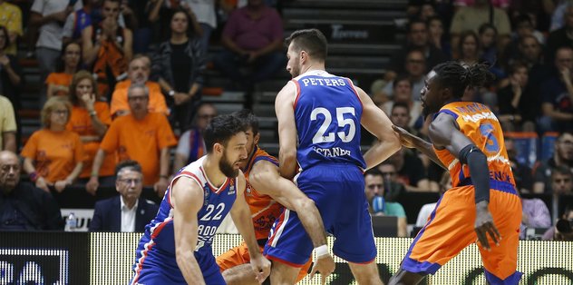 Valencia Basket 78-83 Anadolu Efes Maç sonucu