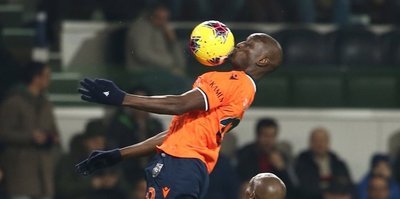 Demba Ba eski takımına gol attı sevinmedi