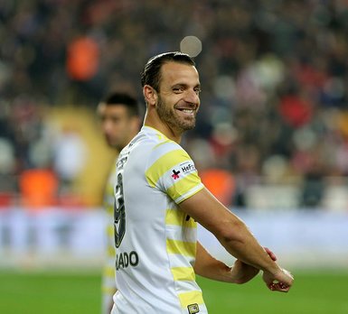 Fenerbahçe’de Soldado gidiyor o geliyor!