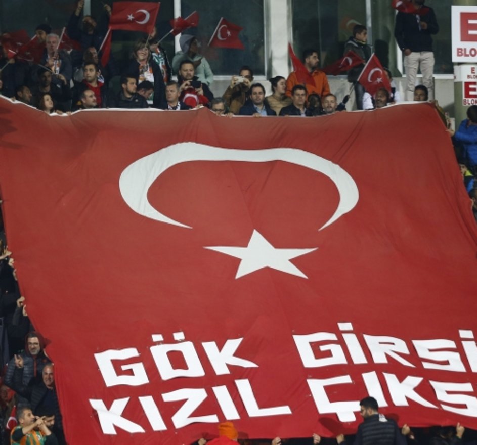 Alanyaspor Besiktas Macindan Dikkat Ceken Kareler Son Dakika Besiktas Haberleri Fotograflari