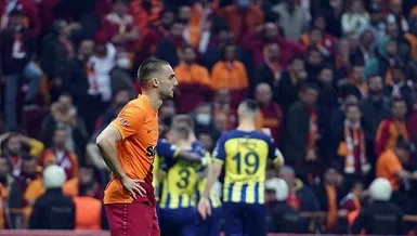 3 futbolcu sınırda