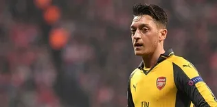Çin’de Mesut Özil sevgisi