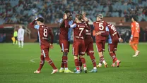 53 sarı, 1 kırmızı
